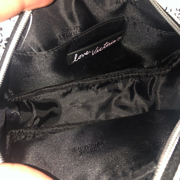 Victoria's Secret Black and White Crossbody Bag - Picture 5 of 5